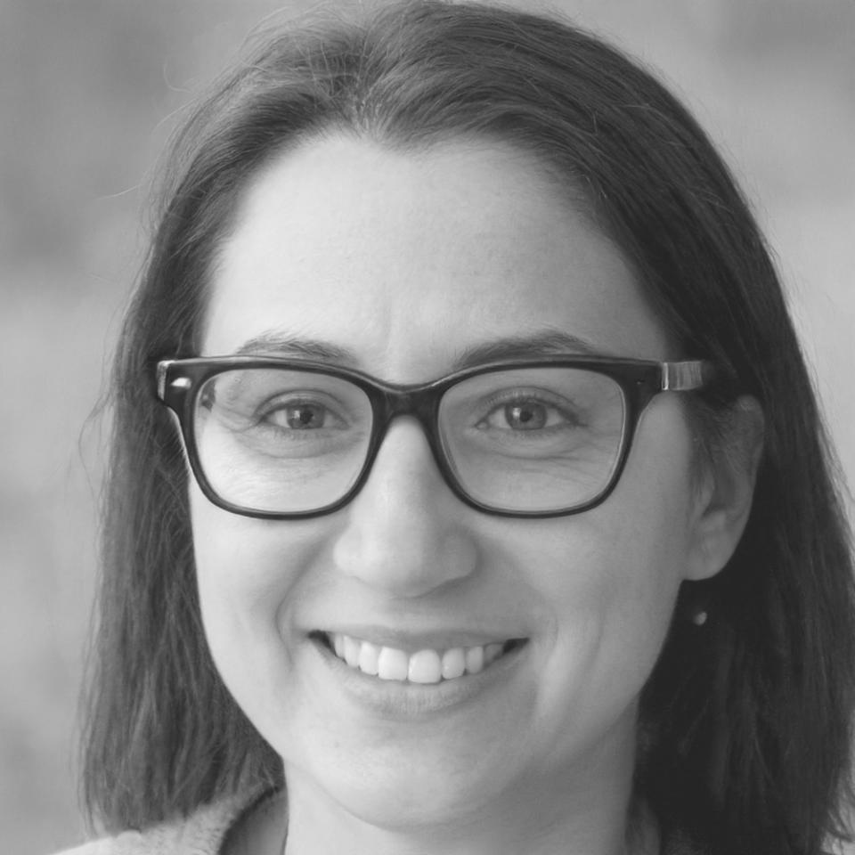 Directora de Análisis Financiero